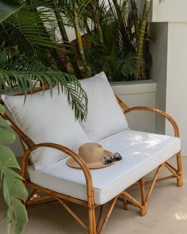 Panama hat that never goes out of style @maisontropical 🤍
#TropicalChic #MaisonTropical #Mauritius #TropicalLuxury #IslandAesthetic #IslandLiving #TropicalEscape #MaisonTropicalMoments #TropicalChic