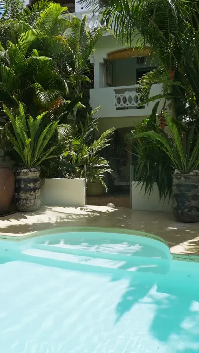 Morning bike ride ✔️
Beach dip ✔️
Back “home” in minutes 🌴
Only a 5-minute ride from the finest beach in Mauritius🏝️ #maisontropical #mauritius #islandmood #flicenflac #mauritiusisland